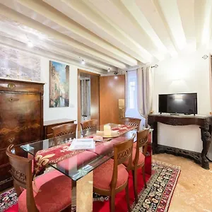  Appartement Ca' Del Carro Family