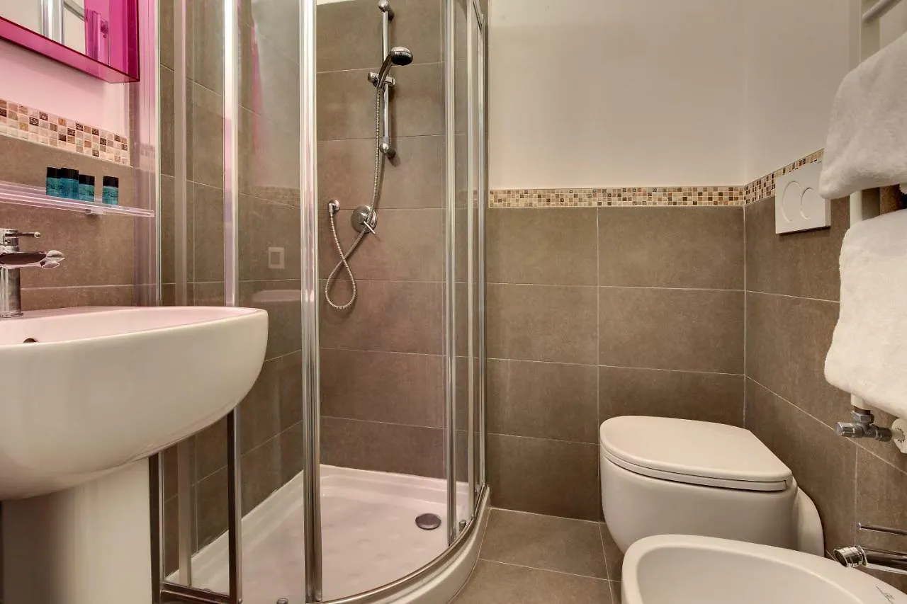 Charming Castello Apartments By Wonderful Italy