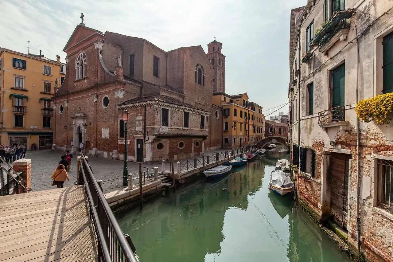 Charming Castello Apartments By Wonderful Italy 베니스